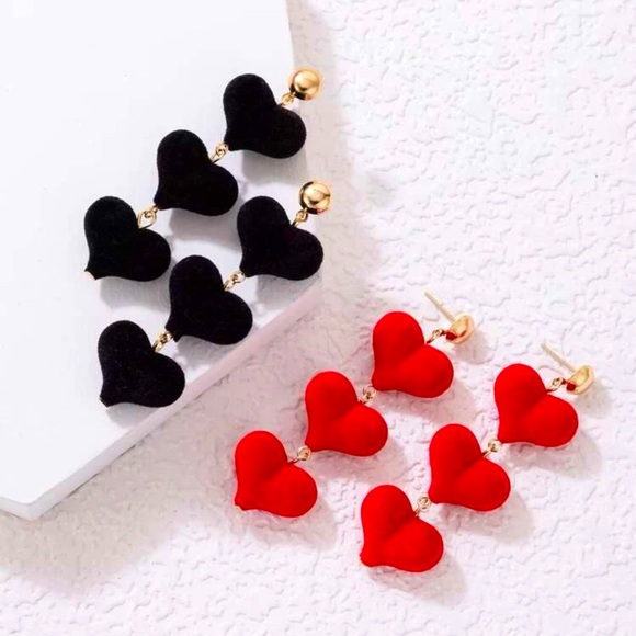 ❤️Heart Link Earrings (One Pair) - Picture 3 of 5